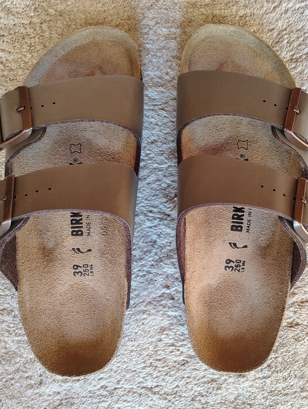 Birkenstock Arizona Double Strap Sandals in Brown Size 39 Women's NWOT